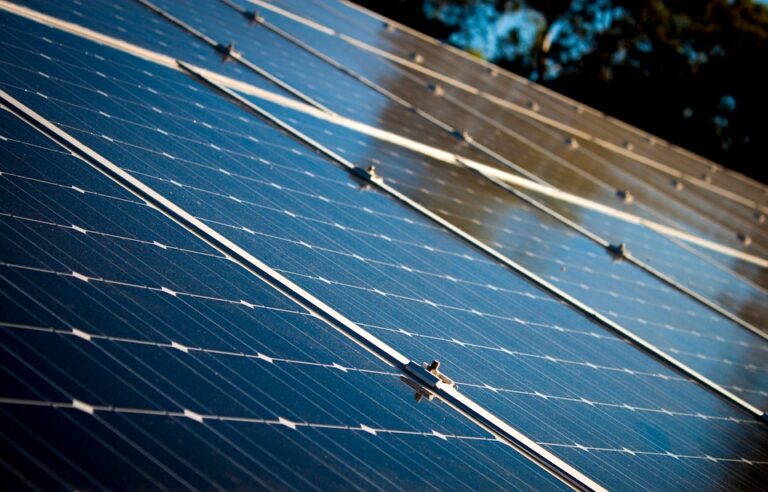 Rhode Island Solar Panel Installation: DIY vs. Professional Installers